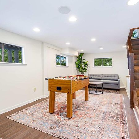 Amazing Views, Hot Tub, Fire Pit, Deck & Fireplace Inwood エクステリア 写真