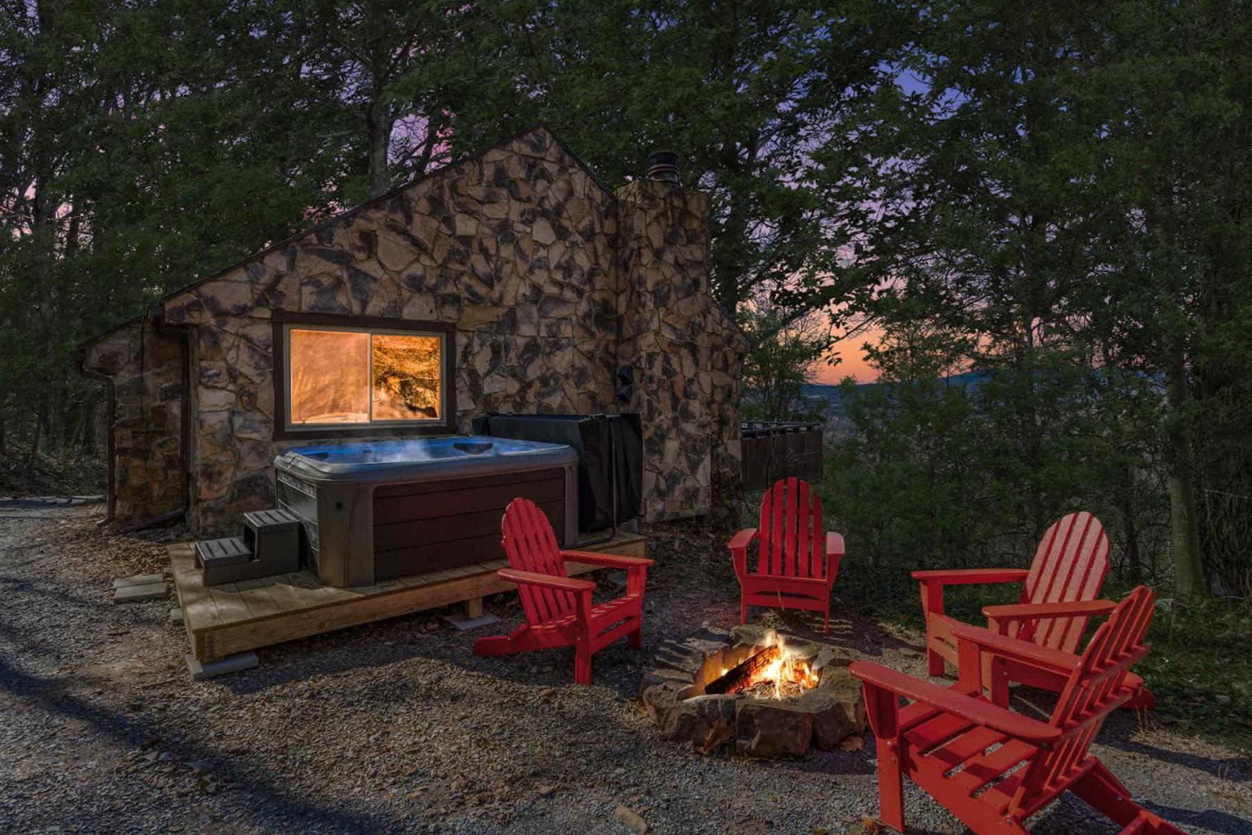 Amazing Views, Hot Tub, Fire Pit, Deck & Fireplace Inwood エクステリア 写真